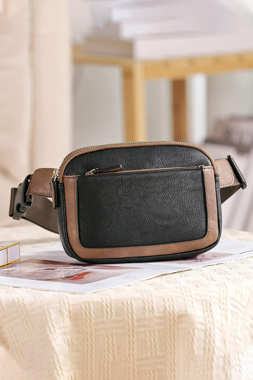 Everyday Crossbody - black