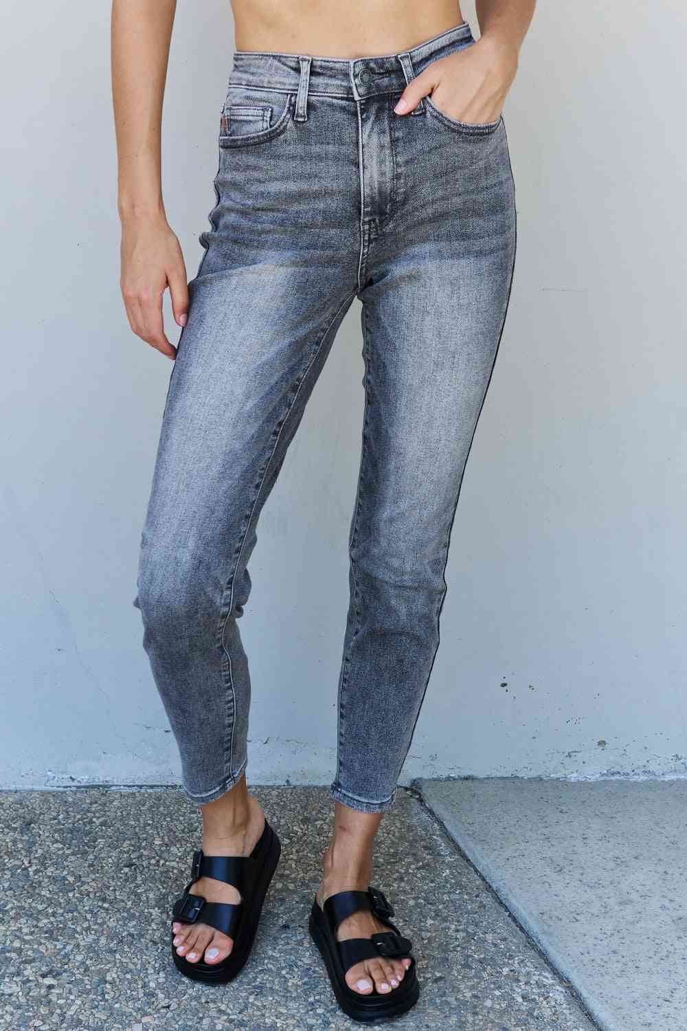 Judy Blue Racquel Full Size High Waisted Stone Wash Slim Fit Jeans - U Moody