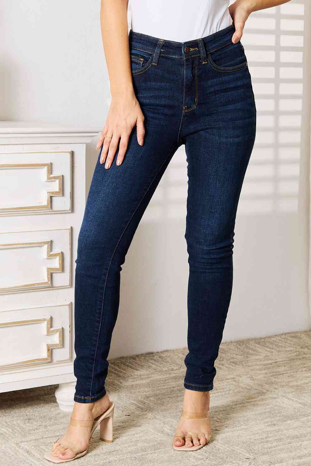 Judy Blue Full Size Skinny Jeans with Pockets - U Moody