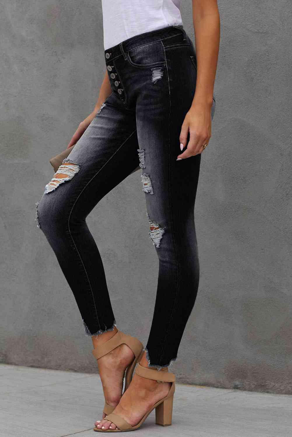 Baeful Button Fly Hem Detail Ankle-Length Skinny Jeans - U Moody